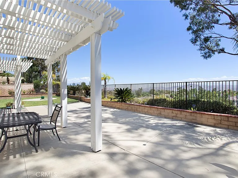 4459 Putting Green Dr — Photo 13