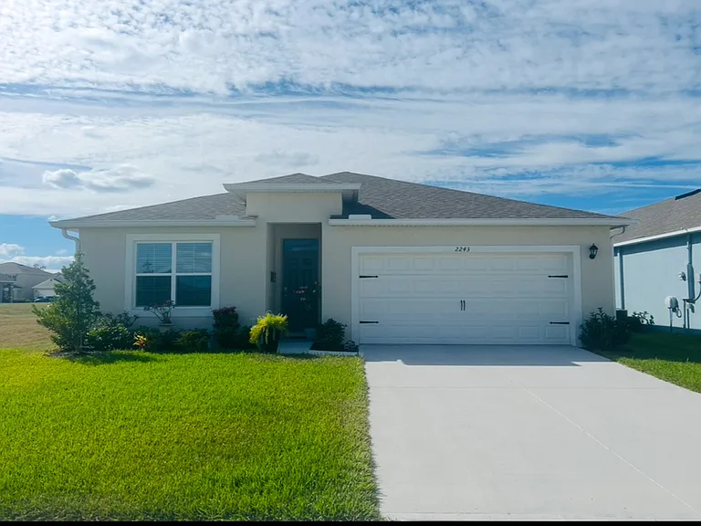 2243 Tay Wes Dr — Photo 2