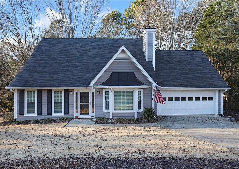 1st image of 4912 Leeanns Way