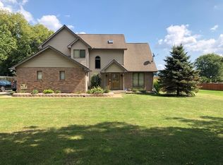 241 N Plum St, Clinton, IN 47842