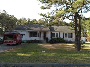 1420 Scranton Ave, Whiting, NJ 08759