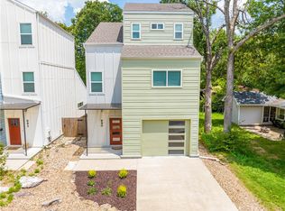 990 W Hickory St, Fayetteville, AR 72703