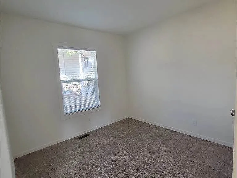 2920 Clark Rd #B4 — Photo 6