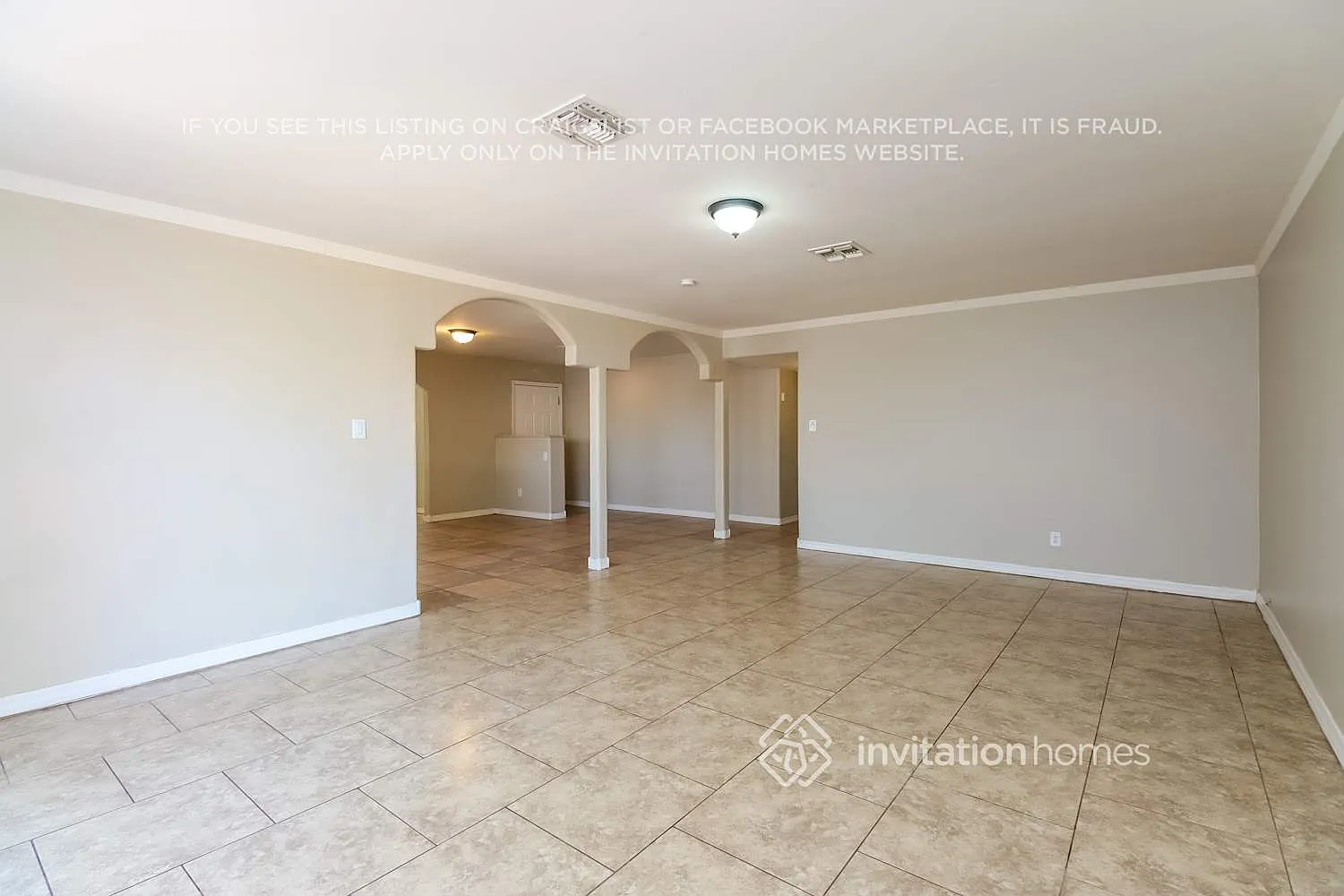 4824 W Catalina Dr Phoenix, AZ 85031 — Photo 4