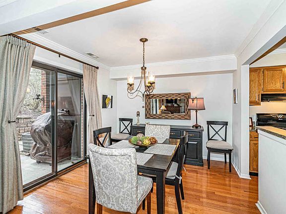 4th image of 5340 Newport Dr #1-3A