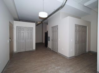 57 E 21st St #432, Chicago, IL 60616