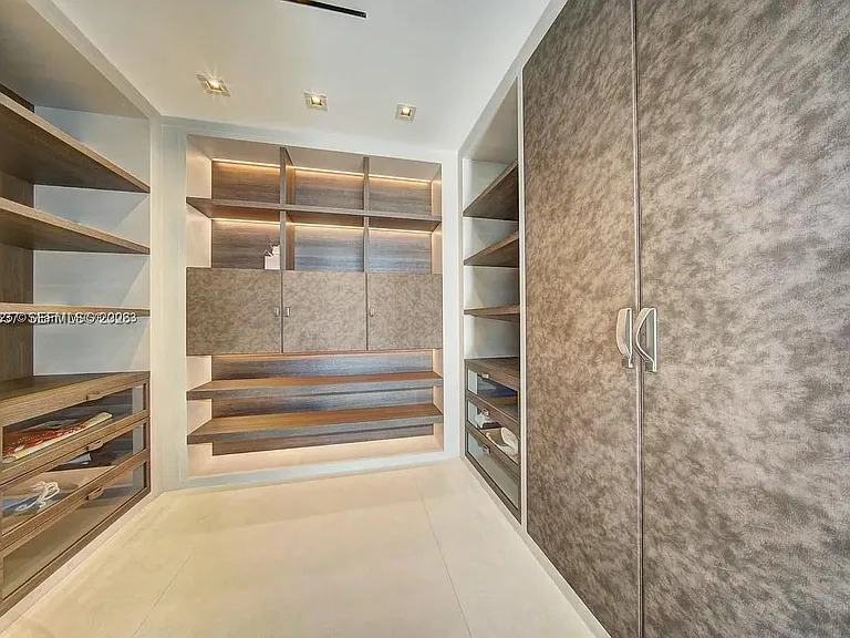 17141 Collins Ave #4602 — Photo 8