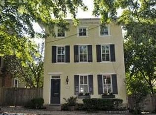 112 W Gravers Ln, Philadelphia, PA 19118