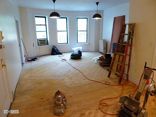 Rented by Citi Habitats | media 10