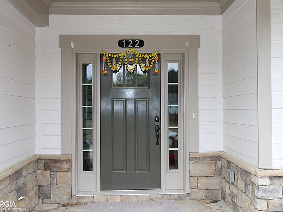 2nd image of 122 Mountainside Dr