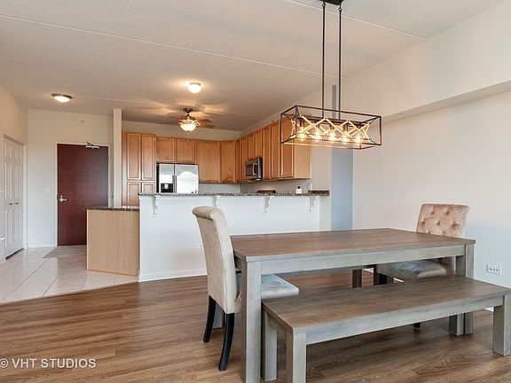 3rd image of 6420 Double Eagle Dr Unit 1005