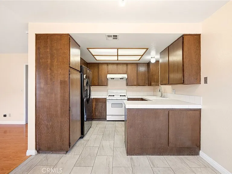 5934 Alessandro Ave #1/2 — Photo 15