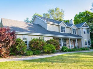 30841 Camelback Mountain Rd, Burlington, WI 53105