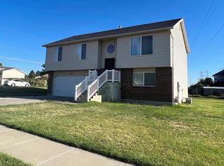 1517 W 600 N, Clinton, UT 84015