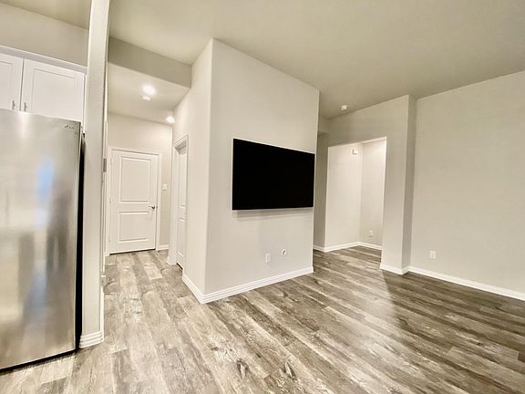 5th image of 1804 Berry Ridge Trl