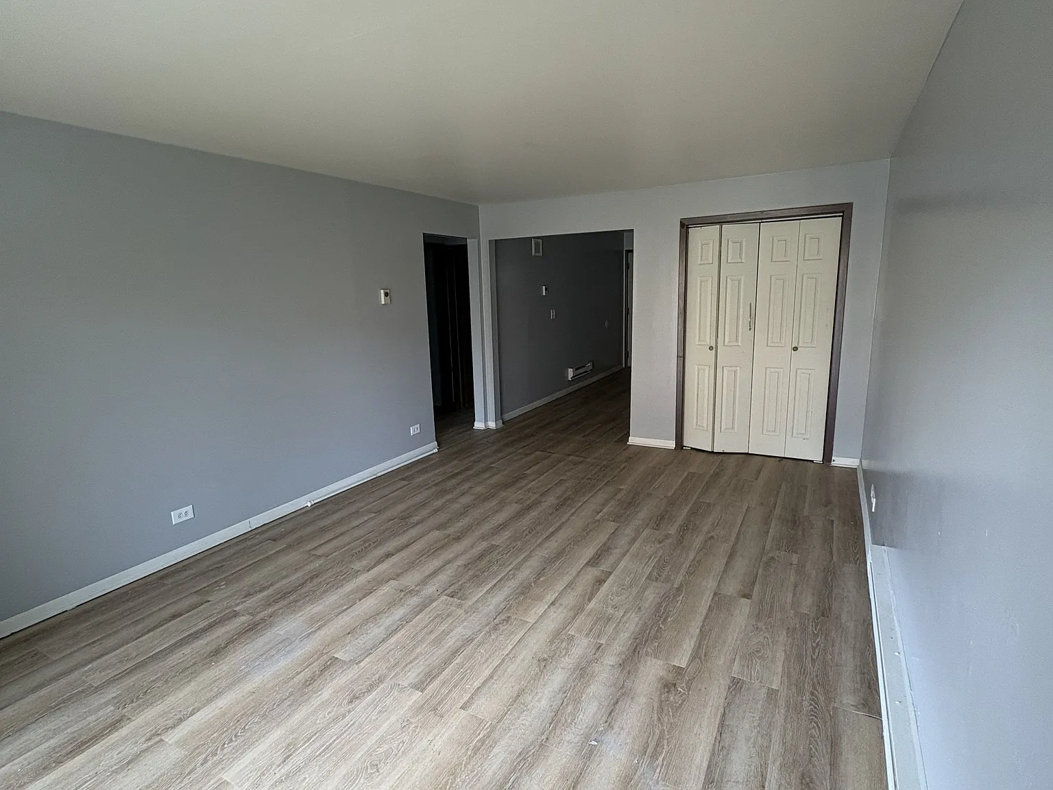 2 bed, 900 sqft, $1,650 — Photo 3