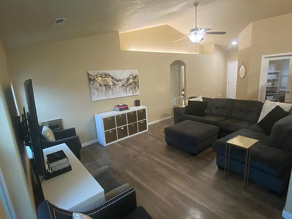 5th image of 5977 Bluewood St