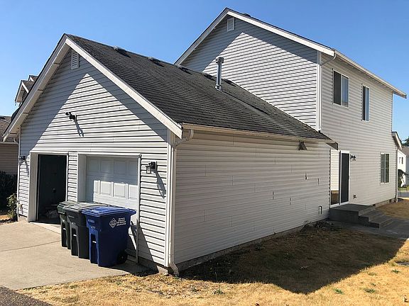 4th image of 17611 108th Street Ct E