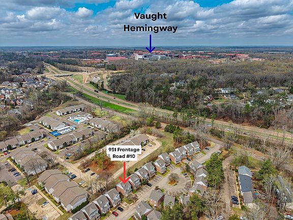 3rd image of 951 Frontage Rd Unit 10