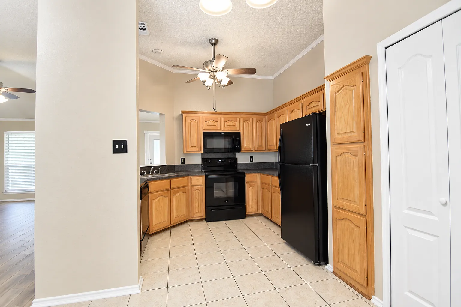 2502 Willow Springs Rd, Killeen — Photo 4