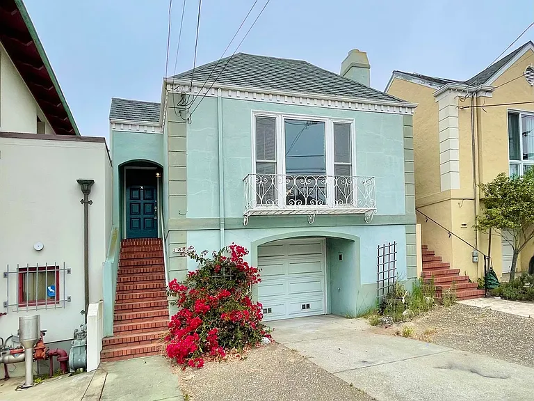 2151 18th Ave — Photo 27