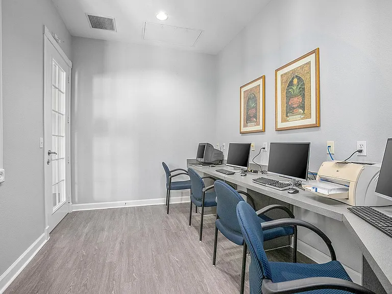 Crescent Club 55+ Senior Community — Photo 9