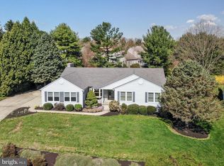 5 Farmhouse Rd, Newark, DE 19711