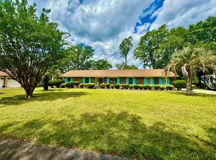 1132 Oriole Cir, Sumter, SC 29150