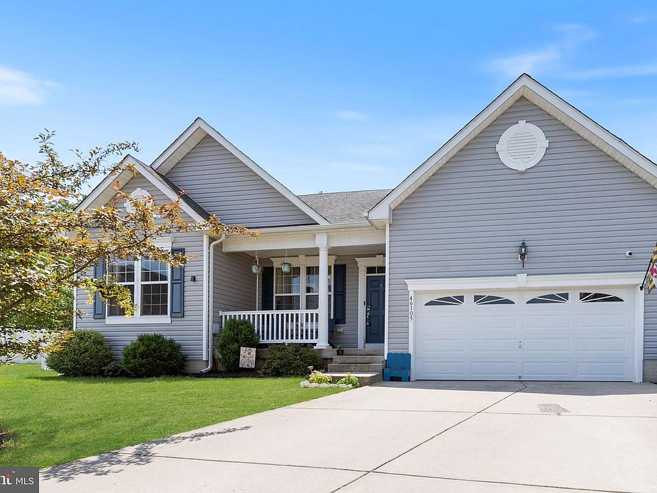 1st image of 46105 Seabiscuit Ct