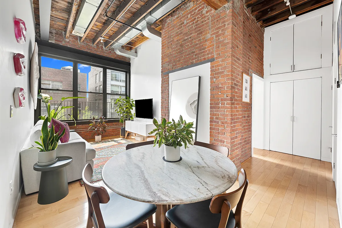234 North 9th Street #3D in Williamsburg, Brooklyn | StreetEasy