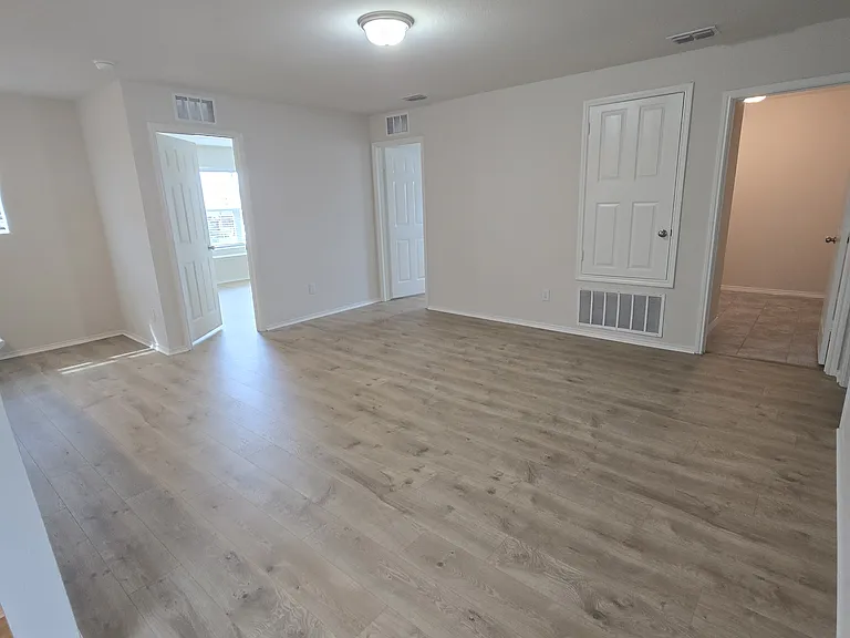 1431 Lumberton Dr — Photo 29