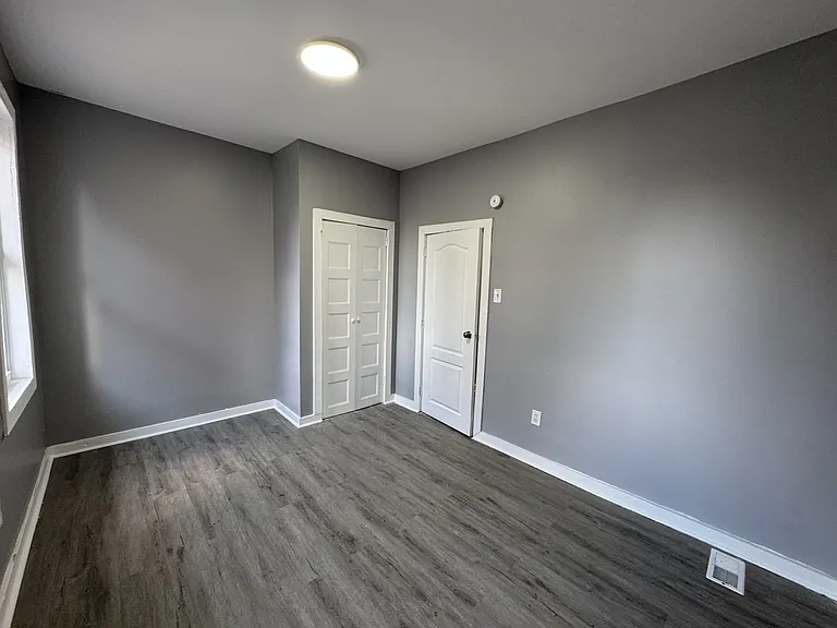 437 Cooper Pl — Photo 4