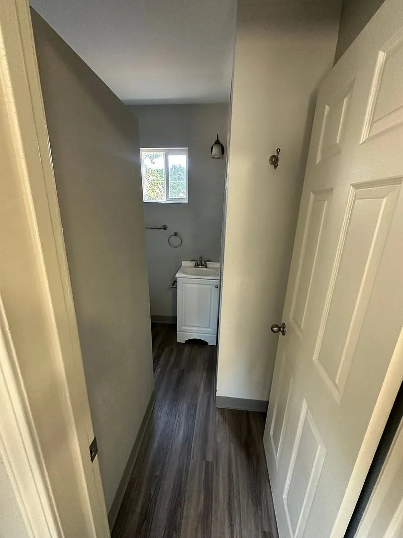 317e20 — Photo 4