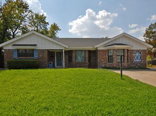 5208 Ruston Ave, Fort Worth, TX 76133