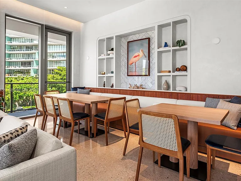 2655 S Bayshore Dr #1906 — Photo 32