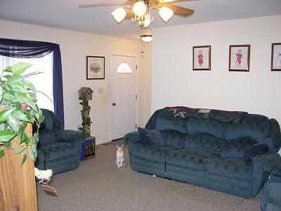 3rd image of 343 Jewelry Dr