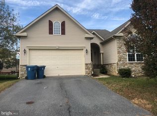 121 Lynemore Dr, Townsend, DE 19734