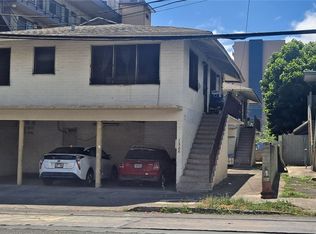 1320 Pensacola St, Honolulu, HI 96814