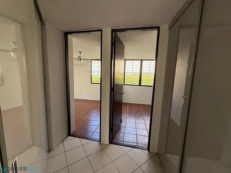 110 Avenue Montecarlo #110 — Photo 8