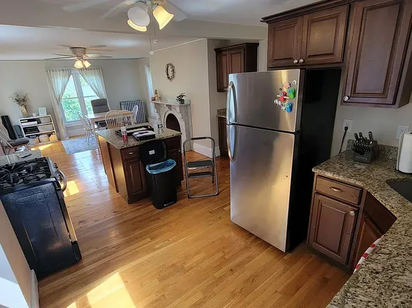 12 Concord St #B, Natick, MA 01760