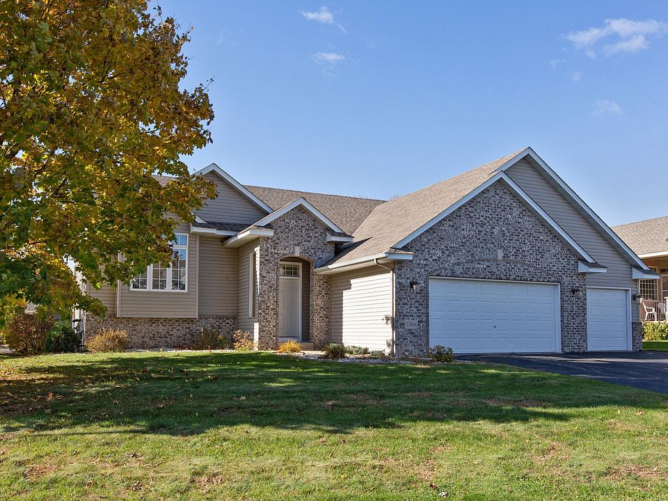 1st image of 22406 Evergreen Cir