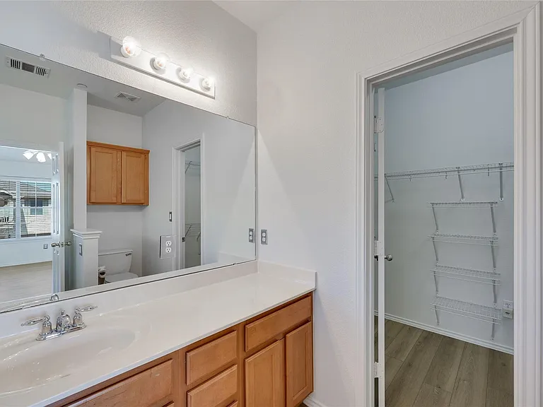 9201 Brodie Ln #2501 — Photo 21