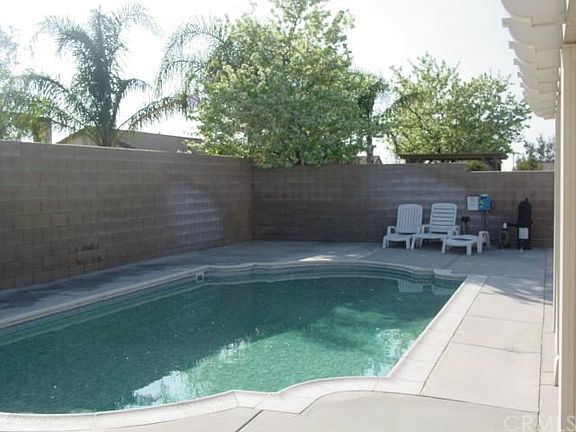 4th image of 15877 Mesa Dr