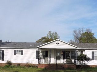302 Walker St, Emporia, VA 23847