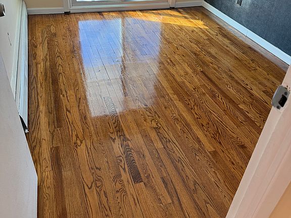 3rd image of 623 E 84th St #2