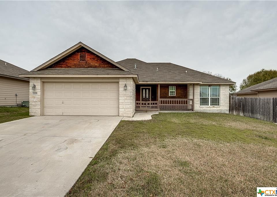1st image of 2229 Bentwood Dr