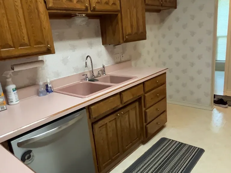 8226 Meadowside Dr — Photo 22