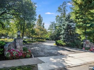 140 Bellair Rd APT F, Ridgewood, NJ 07450