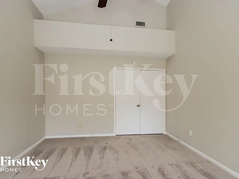 3919 Algernon Dr — Photo 9