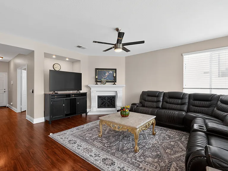 35920 Devonshire Ln — Photo 38